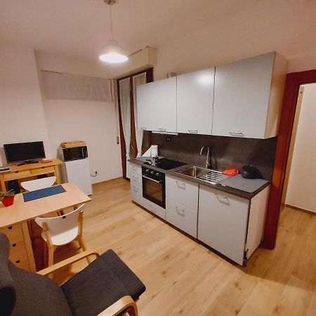 La Casa del Birraio Sondrio Exterior foto