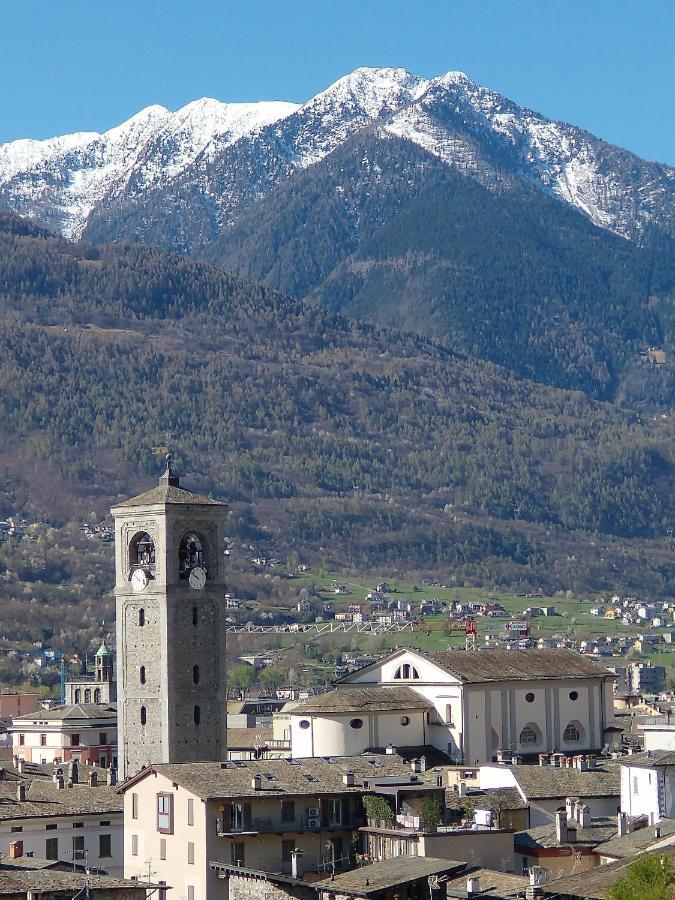 La Casa del Birraio Sondrio Exterior foto