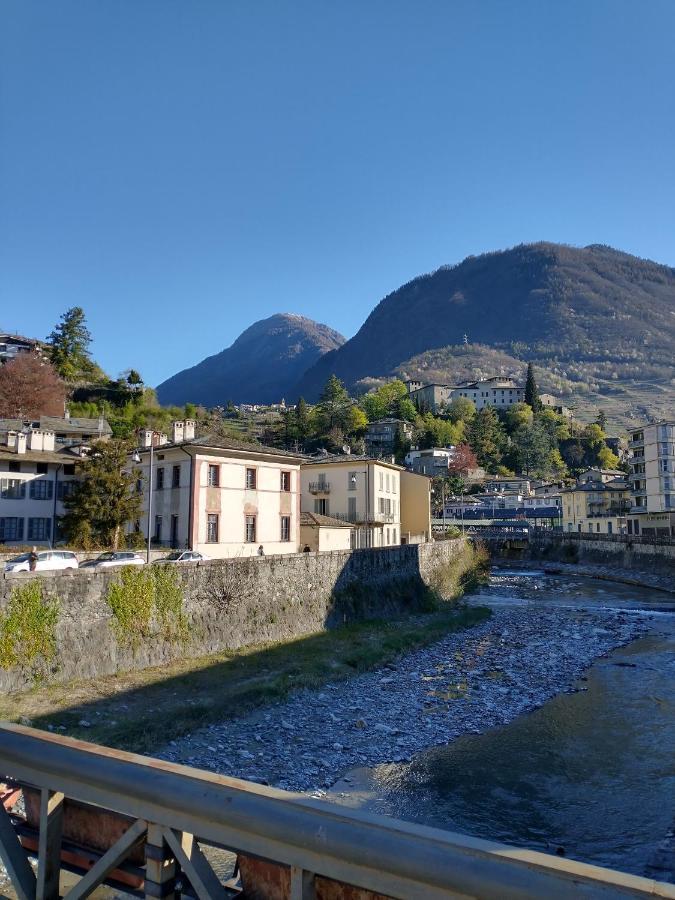 La Casa del Birraio Sondrio Exterior foto