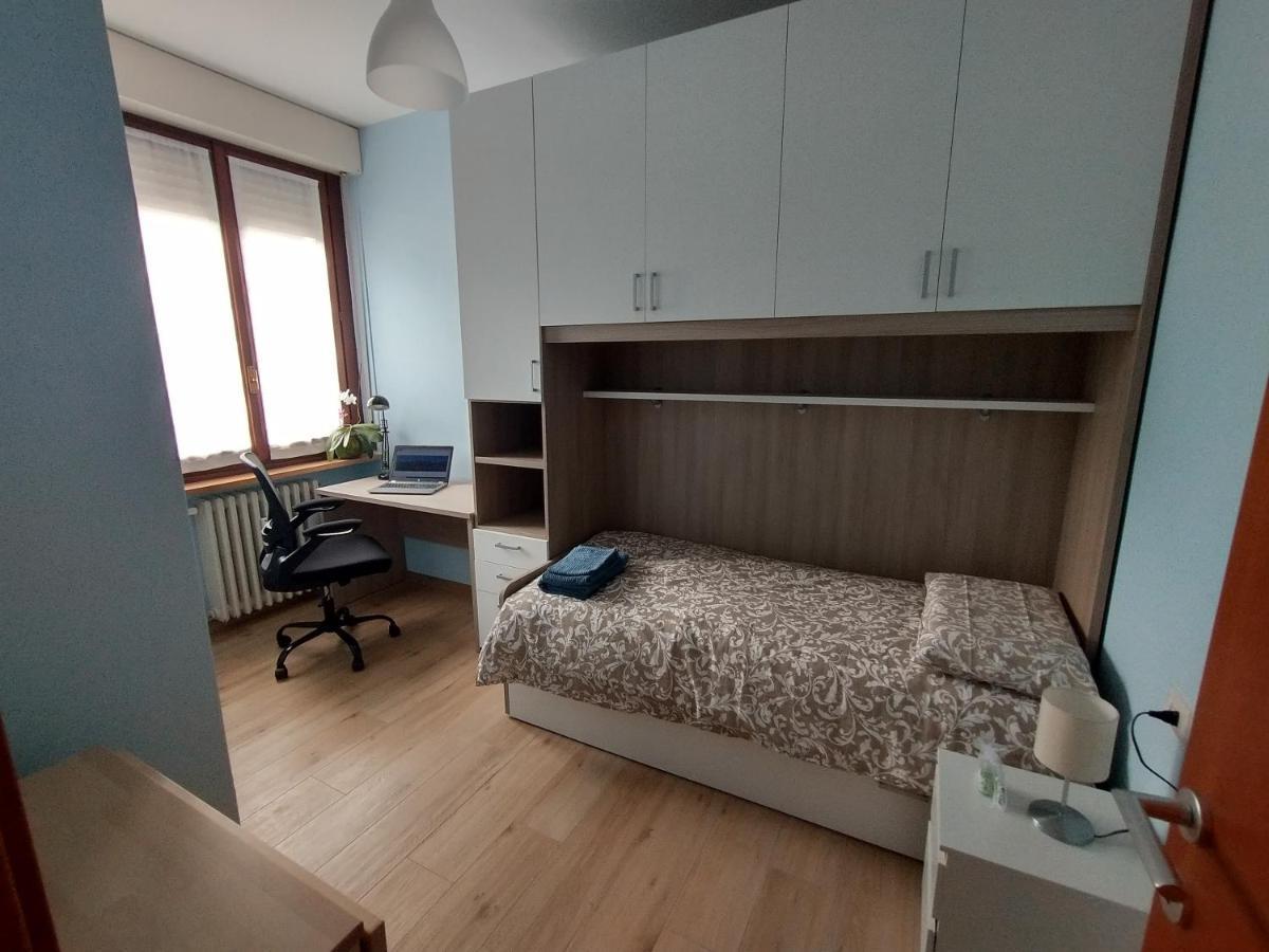 La Casa del Birraio Sondrio Exterior foto