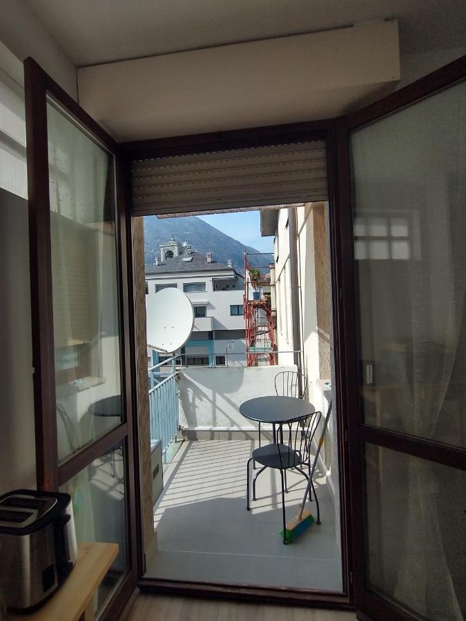 La Casa del Birraio Sondrio Exterior foto