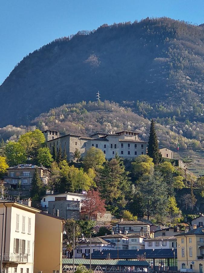 La Casa del Birraio Sondrio Exterior foto